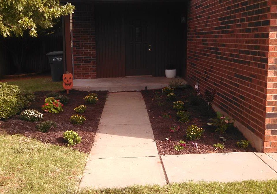 2nd image of 2513 Greenfield Dr