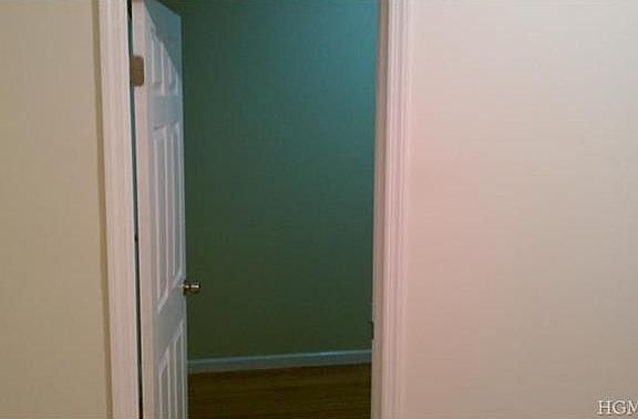 5th image of 1116 Hoe Ave APT 2C