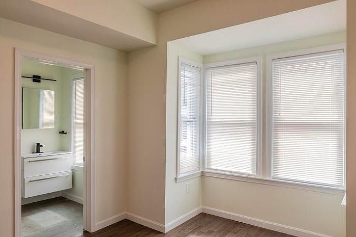 2nd image of 92 Lexington St #1A