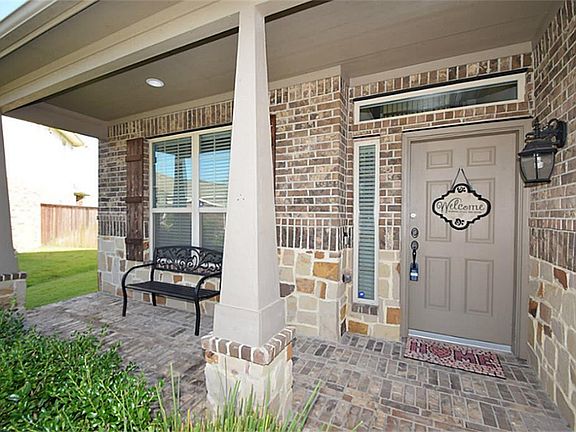 3rd image of 27506 Frazier Rock Ct