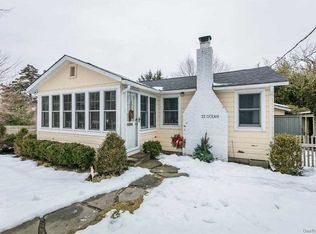 22 Ocean Ave, East Patchogue, NY 11772