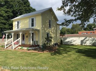 106 Broadway St, Pataskala, OH 43062
