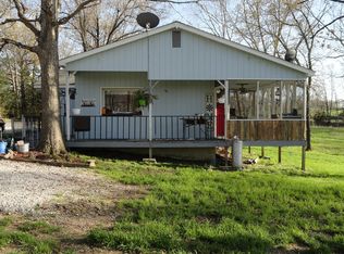45 Hunt Rd, Macks Creek, MO 65786