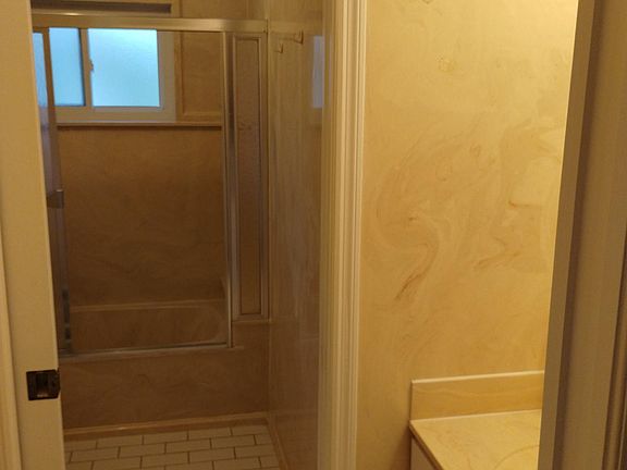 3rd image of 6 Collingwood Ln #6B