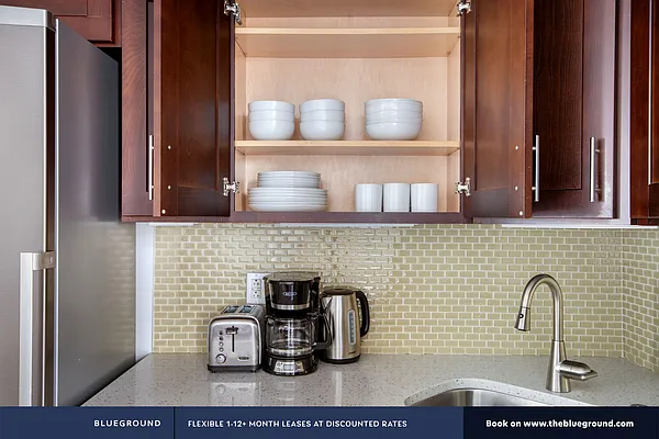 Rented by The Blueground | media 66