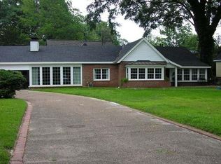 1606 Island Dr, Monroe, LA 71201