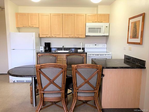 2nd image of 229 Paoakalani Ave #1213