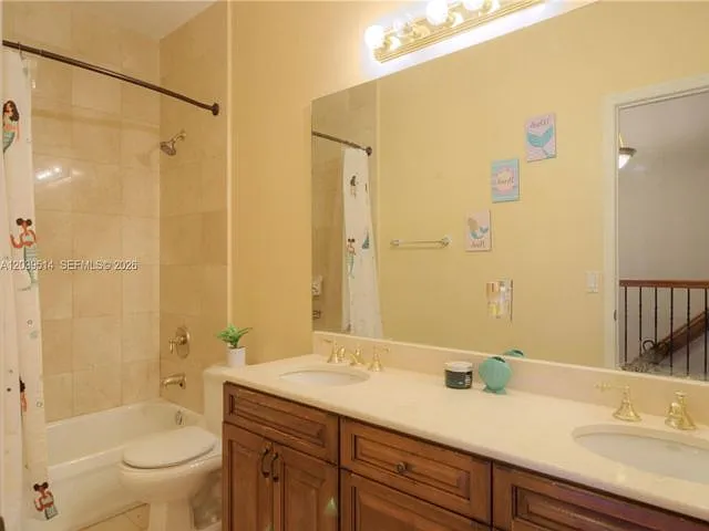 4 bed, 2.0 bath, 2273 sqft, $3,900 — Photo 4