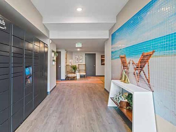 3rd image of 3909 Voltaire St #306