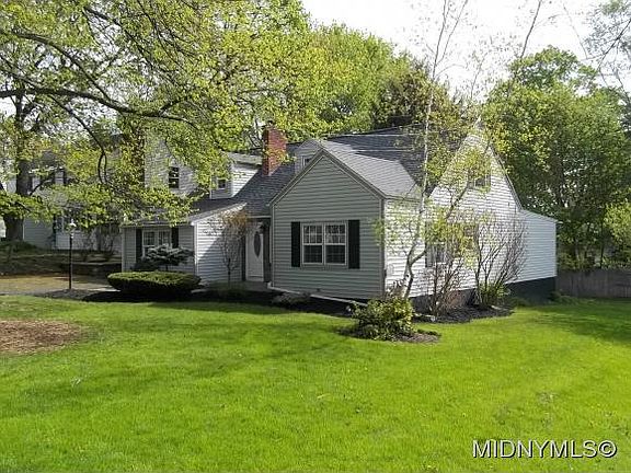 2nd image of 100 Cleveland Blvd