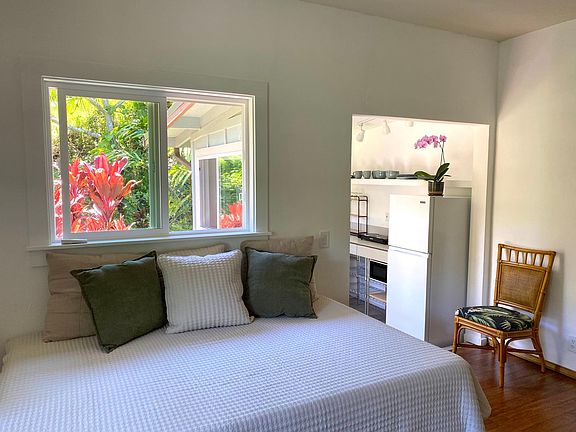 brand new full size bed