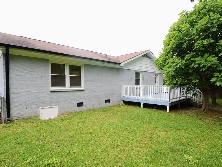 4408 Chesterbrook Dr — Photo 19