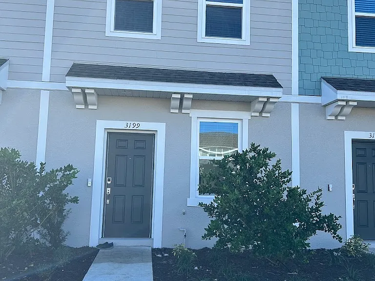 3199 Skyline Loop — Photo 1