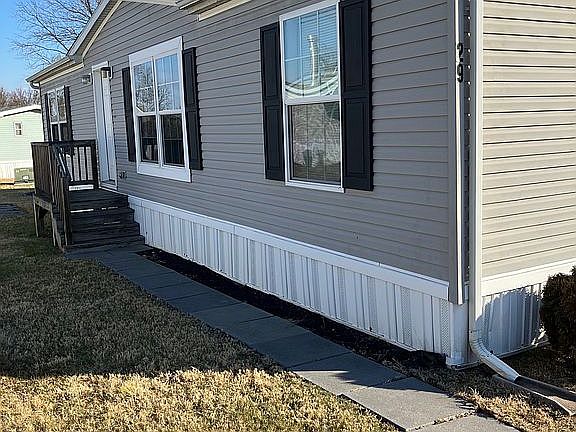 2nd image of 29 Jacqueline Dr