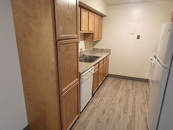 5th image of 8500 Granville Pkwy #7-712