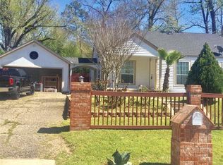 1509 Crescent Dr, Tyler, TX 75702