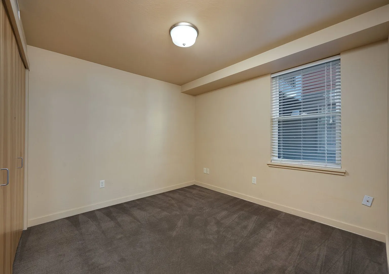 228 S Cottonwood, #110 — Photo 4