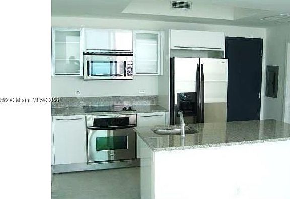 4th image of 888 Biscayne Blvd APT 2707