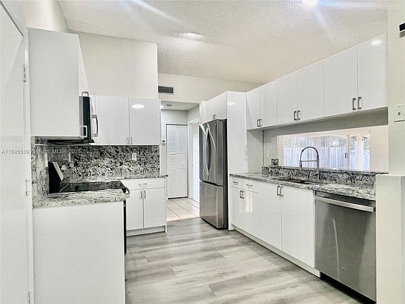 3rd image of 5508 NW 101st Ct #5508