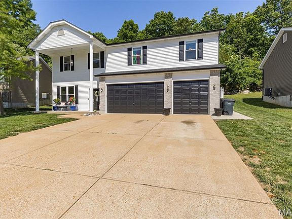 2nd image of 3716 Westbrook Ln