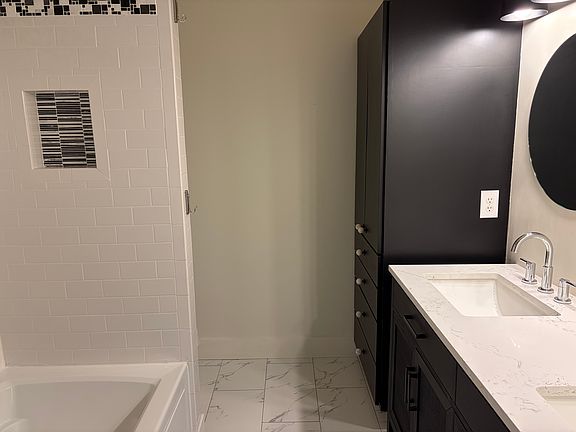 5th image of 924 Ireland St