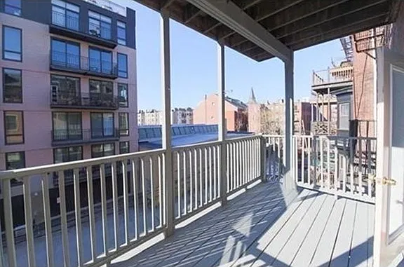3 bed, $5,950 — Photo 3
