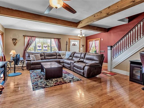 3rd image of 66 Olcott Ave