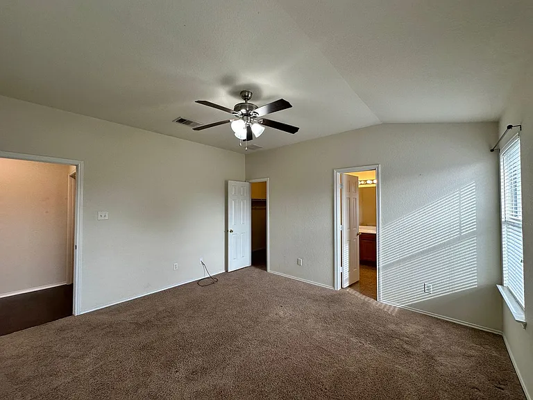 4510 Causeway Ct — Photo 13