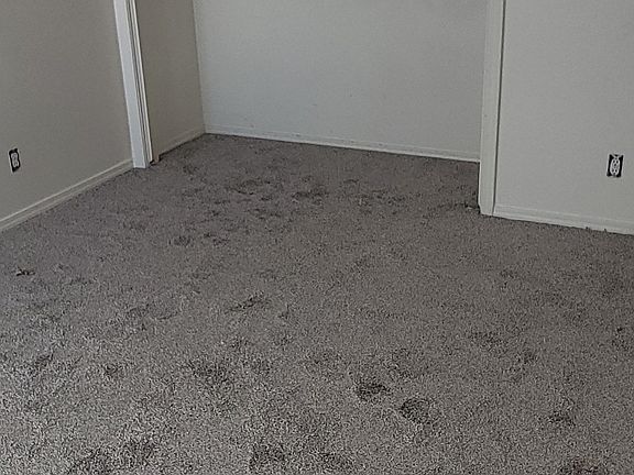5th image of 2120 Stace St #2