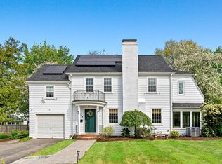 34 Bonny View Rd, West Hartford, CT 06107