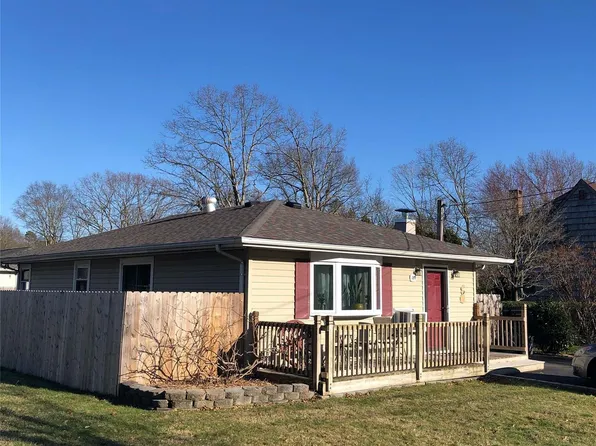 49 Abbott Avenue, Mastic, NY 11950