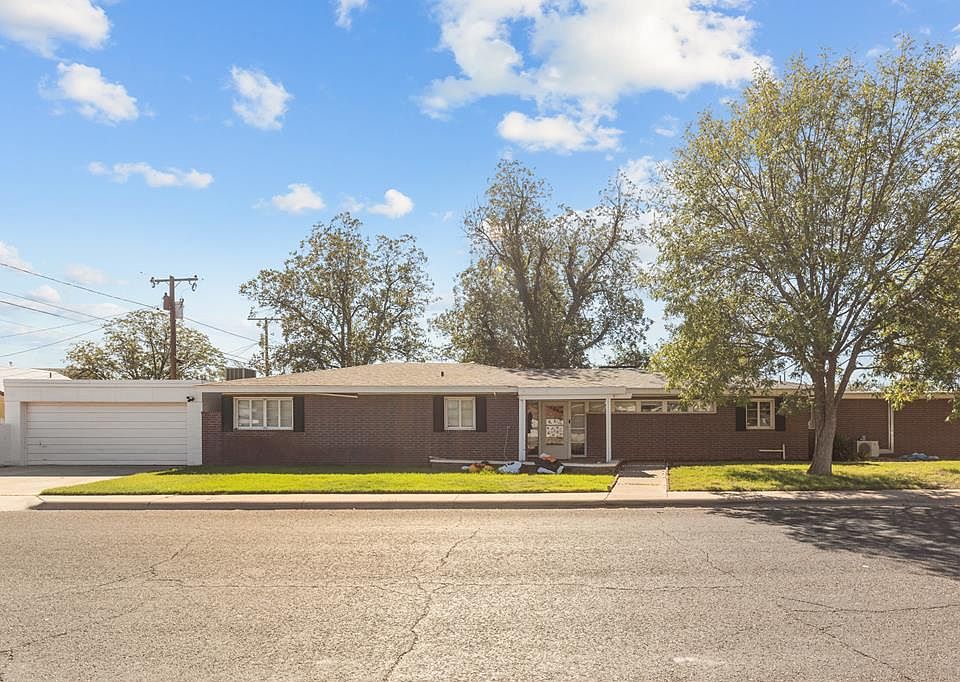 1st image of 1814 Golder Ave