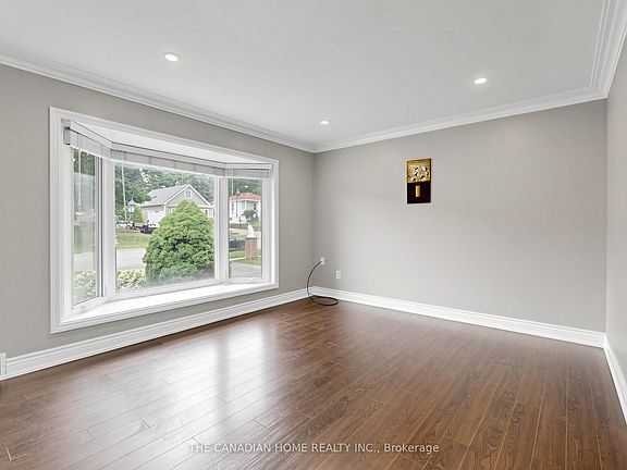 5th image of 470 Cromwell Ave