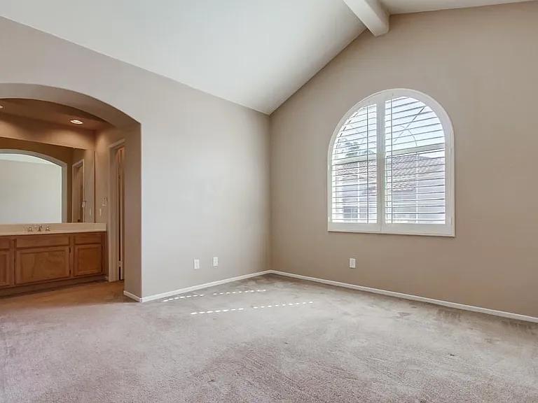 1879 Matin Cir #140 — Photo 48