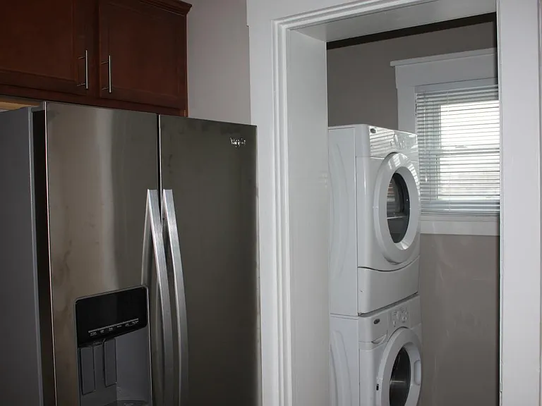 3105 Dewey Ave #1 — Photo 5