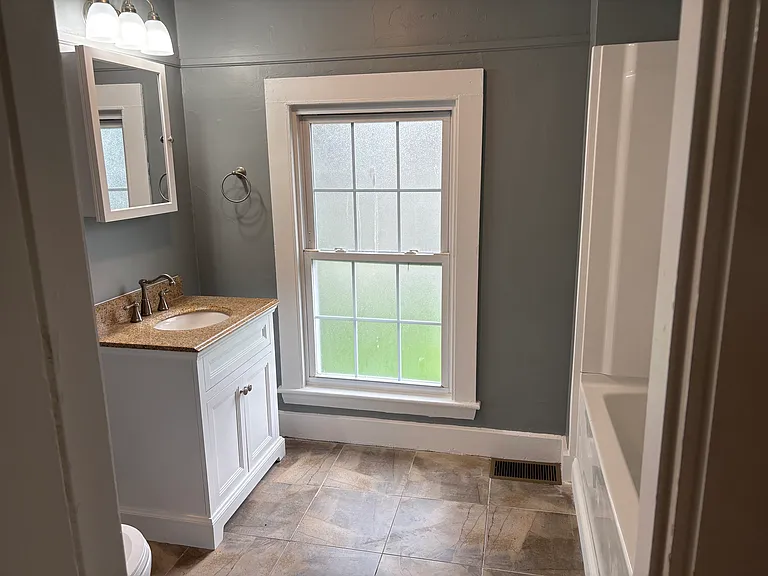 65 Haskell St #2 — Photo 11