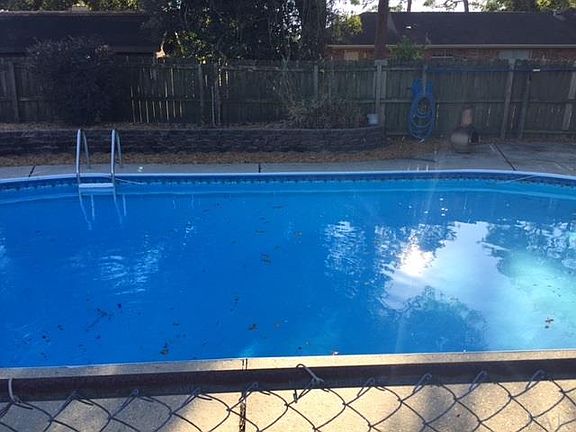 4th image of 4025 Lynn Ora Dr