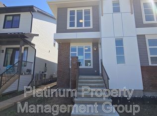 491 Union Ave SE, Calgary, AB T3M 3W5