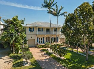 325 Harbor Dr, Key Biscayne, FL 33149