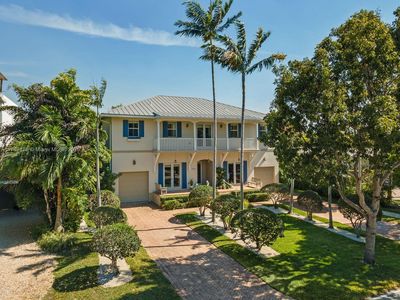 325 Harbor Dr, Key Biscayne, FL, 33149