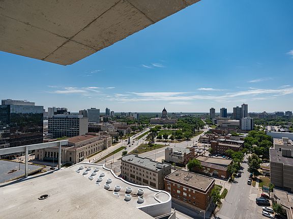 4th image of 308 Colony St #1286310