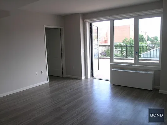 Rented by Bond New York | media 22