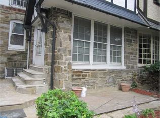 434 S 49th St, Philadelphia, PA 19143