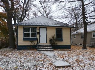 1674 Elwood St, Muskegon, MI 49442