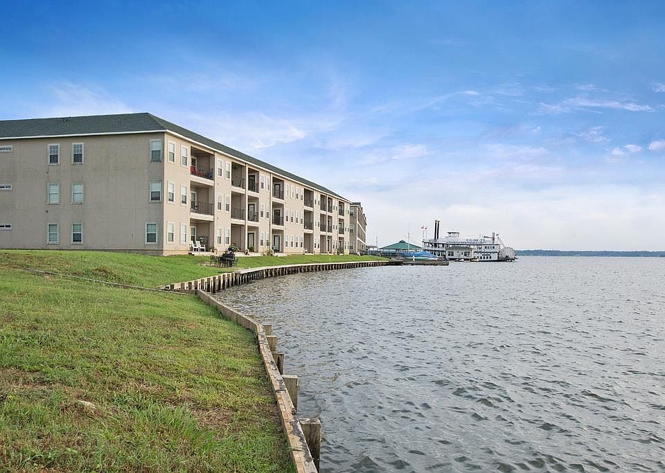 1st image of 7039 Kingston Cove Ln #201