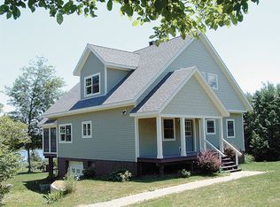 1962 Pelots Pt Rd, North Hero, VT 05474