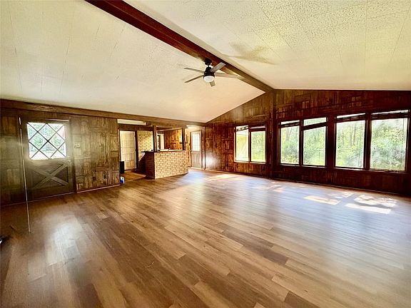 5th image of 3117 Pine Acres Dr