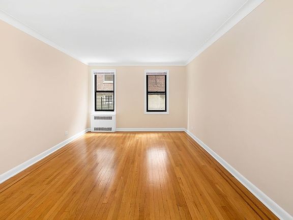 3rd image of 6544 Saunders St #406