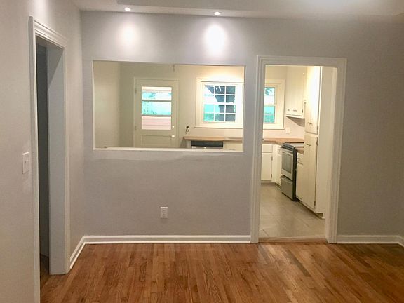 2nd image of 27 McNeil Ct #27A