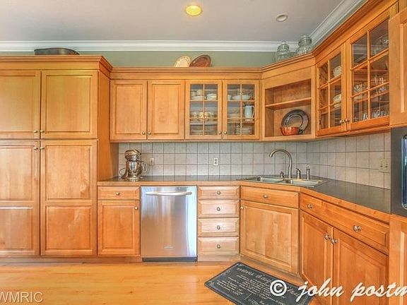 5th image of 2929 Cooks Creek Dr NE